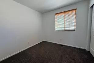 938 W 1520 N, Clinton, UT 84015 - Photo 18