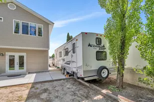 5776 W Discovery Dr, West Jordan, UT 84081 - Photo 28