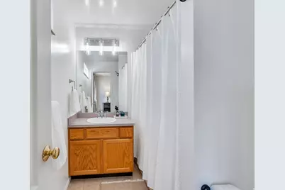 5776 W Discovery Dr, West Jordan, UT 84081 - Photo 14