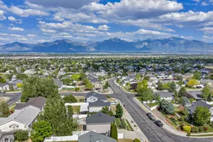 5776 W Discovery Dr, West Jordan, UT 84081 - Photo 36