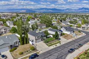 5776 W Discovery Dr, West Jordan, UT 84081 - Photo 34