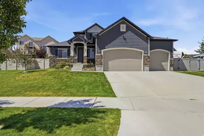 223 W Wildwood Dr, Saratoga Springs, UT 84045 - Photo 2