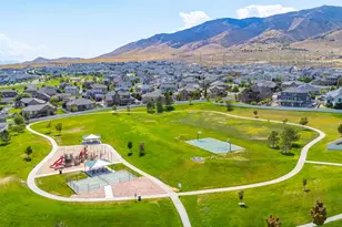 223 W Wildwood Dr, Saratoga Springs, UT 84045 - Photo 46