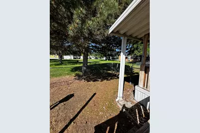 5075 W 4700 S #103, Kearns, UT 84118 - Photo 8