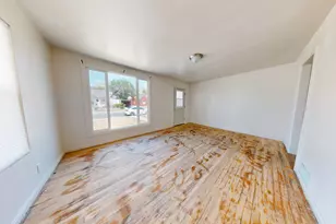 336 Columbia Dr, East Carbon, UT 84520 - Photo 4