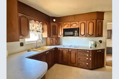 196 N 5th W, Price, UT 84501 - Photo 8