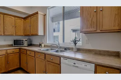 1324 W 3000 N #Z2, Lehi, UT 84043 - Photo 12