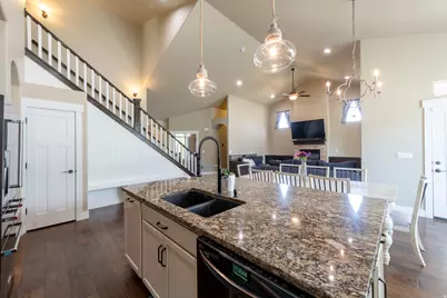 5079 W Emmeline Dr, Herriman, UT 84096 - Photo 10