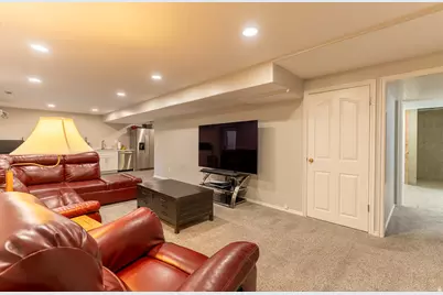 1828 W 1400 N, Clinton, UT 84015 - Photo 22