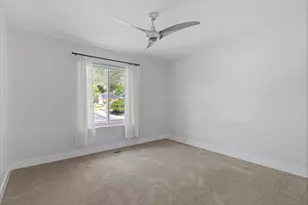 11462 S Hidden Valley Blvd E, Sandy, UT 84092 - Photo 14