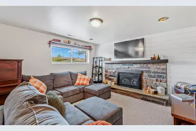 653 S 670 E, Orem, UT 84097 - Photo 16