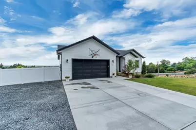 629 W Elberta Dr, Pleasant View, UT 84414 - Photo 38