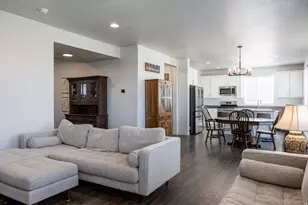 937 E 1850 N, North Ogden, UT 84414 - Photo 10