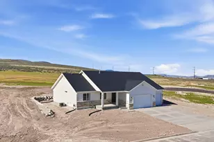 2406 W 1150 N, Tremonton, UT 84337 - Photo 2