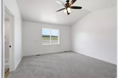 2406 W 1150 N, Tremonton, UT 84337 - Photo 14