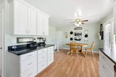 2478 W Long Meadow Dr S, Taylorsville, UT 84129 - Photo 10