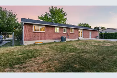 2478 W Long Meadow Dr S, Taylorsville, UT 84129 - Photo 36