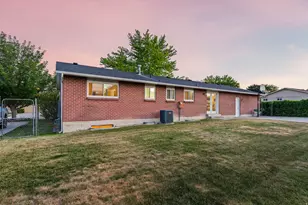 2478 W Long Meadow Dr S, Taylorsville, UT 84129 - Photo 36