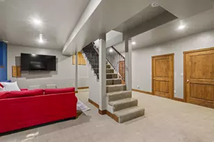 1764 Herbert Ave S, Salt Lake City, UT 84108 - Photo 28