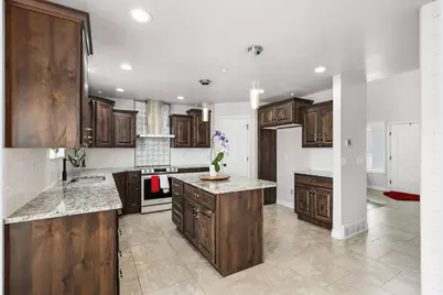 3288 W 1125 N, Layton, UT 84041 - Photo 12