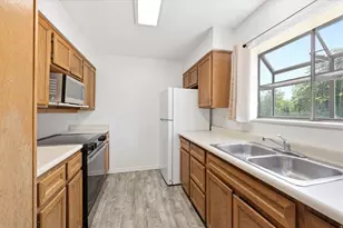 515 N 200 E, Provo, UT 84606 - Photo 6