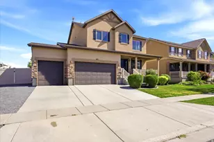 462 Delancey St, Stansbury Park, UT 84074 - Photo 2