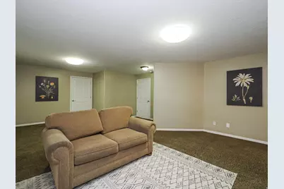 157 W Clay Park Dr S, Murray, UT 84107 - Photo 32