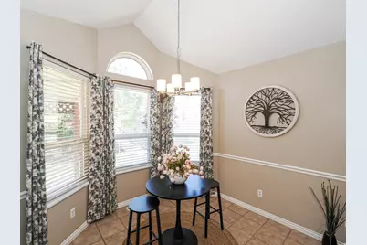 157 W Clay Park Dr S, Murray, UT 84107 - Photo 10