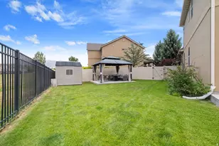 260 S 2275 W, Lehi, UT 84043 - Photo 4