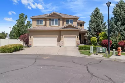 260 S 2275 W, Lehi, UT 84043 - Photo 2