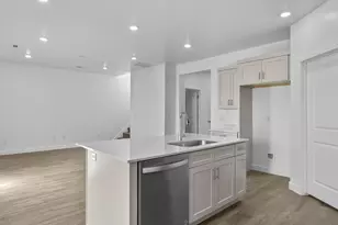 1842 S Queens Gdn Dr, Washington, UT 84780 - Photo 12