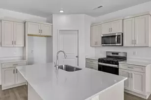 1842 S Queens Gdn Dr, Washington, UT 84780 - Photo 10