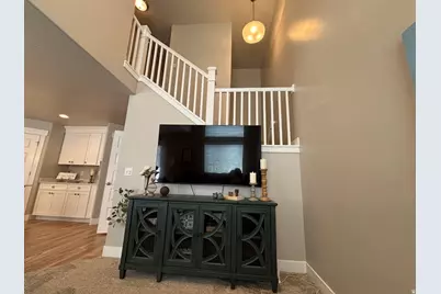 4873 W Pillar Dr S, Riverton, UT 84096 - Photo 12