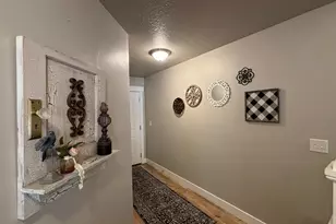 4873 W Pillar Dr S, Riverton, UT 84096 - Photo 4