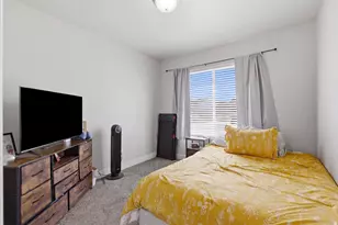 1127 W Honeycomb Dr, Grantsville, UT 84029 - Photo 8