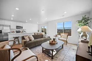 2123 S Wolverine Way, Washington, UT 84780 - Photo 16