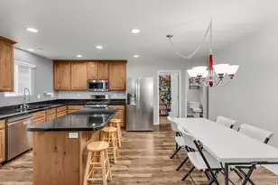 283 W Kestrel Dr, Saratoga Springs, UT 84045 - Photo 8