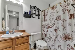 283 W Kestrel Dr, Saratoga Springs, UT 84045 - Photo 24