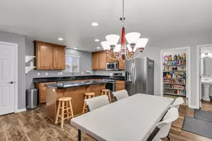 283 W Kestrel Dr, Saratoga Springs, UT 84045 - Photo 10