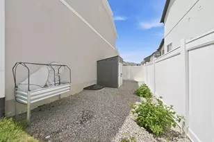9686 N Red Bridge Rd, Eagle Mountain, UT 84005 - Photo 28