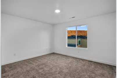 1886 S Queens Garden Dr, Washington, UT 84780 - Photo 12