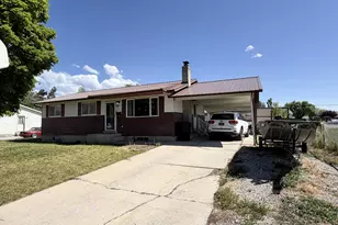 727 W 550 S, Tremonton, UT 84337 - Photo 2