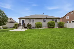 356 E Salem Park Cir, Salem, UT 84653 - Photo 34