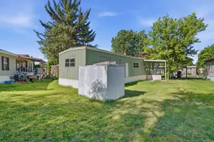 5067 S El Amador St, Holladay, UT 84117 - Photo 12