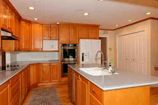 4170 S 2700 E, Holladay, UT 84124 - Photo 8