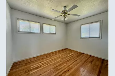 324 E 4650 S, Washington Terrace, UT 84405 - Photo 12
