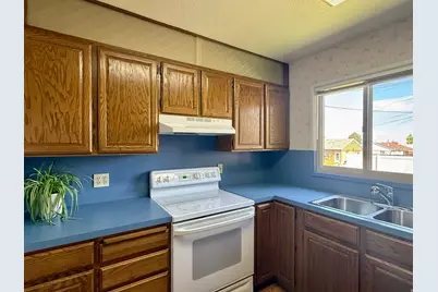 324 E 4650 S, Washington Terrace, UT 84405 - Photo 8