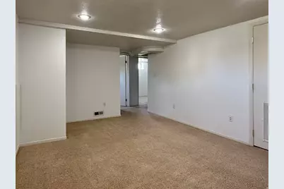 324 E 4650 S, Washington Terrace, UT 84405 - Photo 20