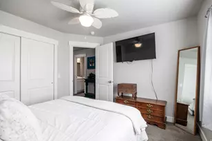 811 S Cowans Ct, Clearfield, UT 84015 - Photo 20