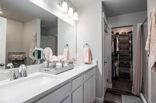 811 S Cowans Ct, Clearfield, UT 84015 - Photo 14